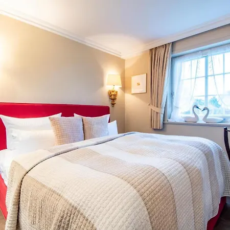 Luxus Soenshoern 8 Апартаменты *